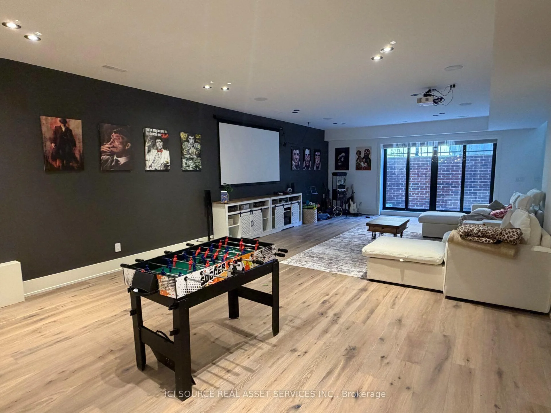 Photo 73 of 211 Kennedy Street W, Aurora, Aurora Village — HOMEH