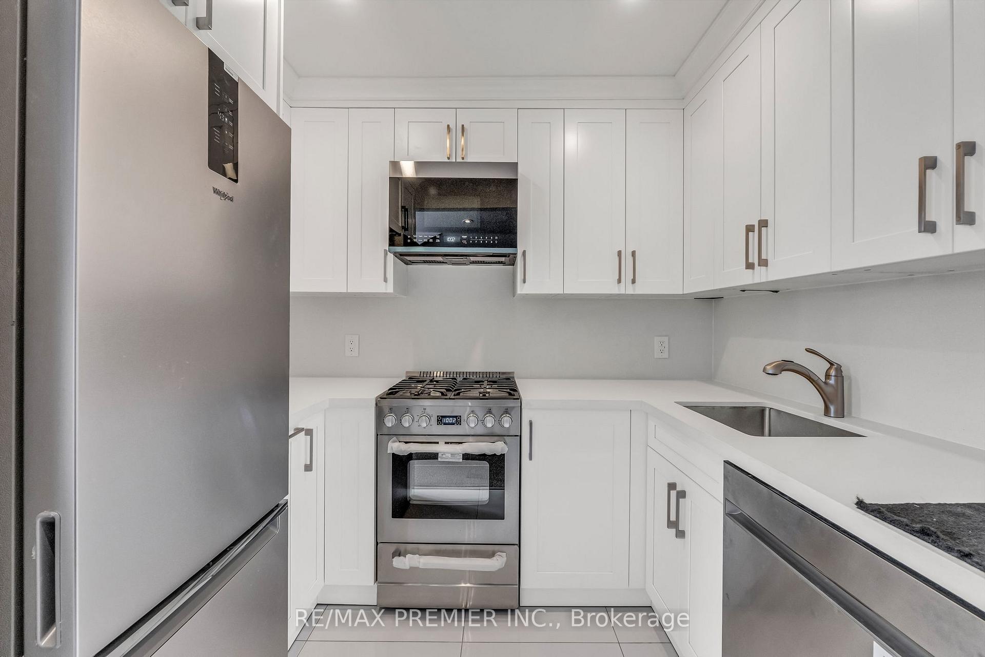 Photo 16 of Unit 3rd Floor, 5 Killarney Road, Toronto, Forest Hill South — HOMEH