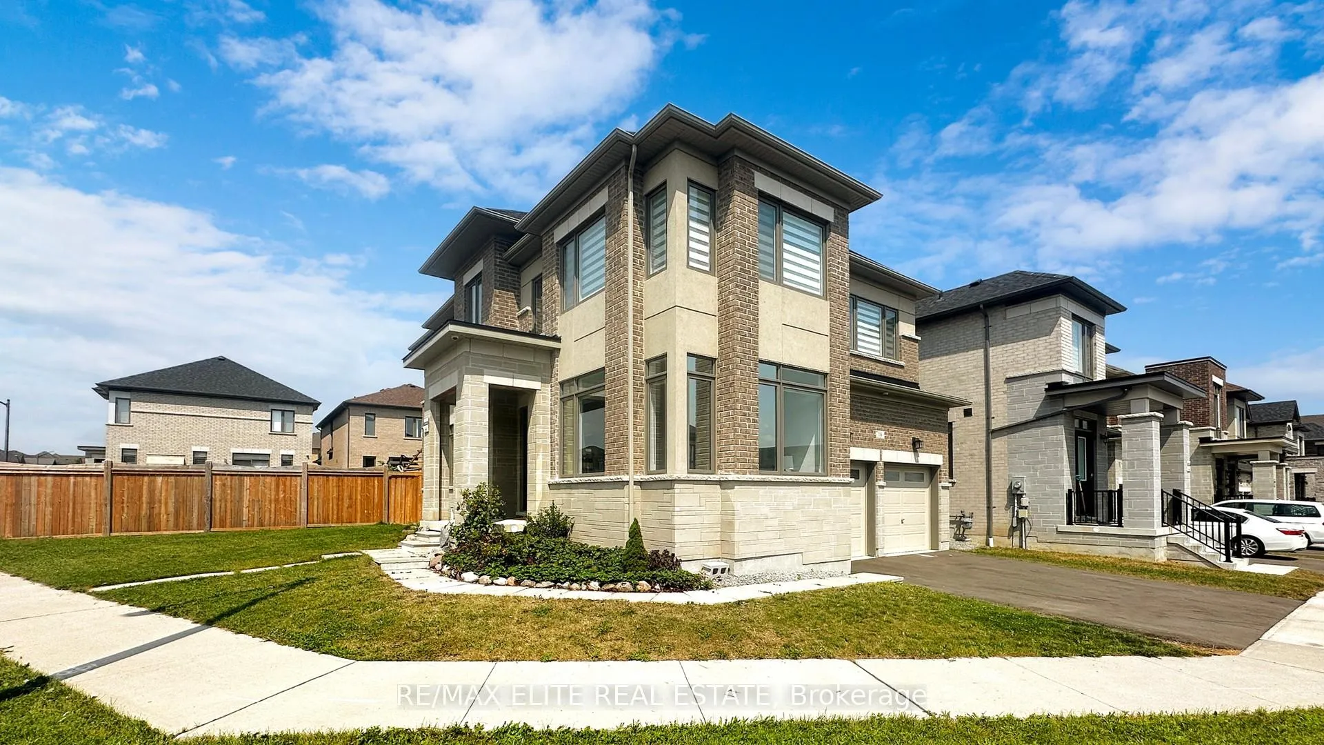 Photo 1 of 18 Marcel Brunelle Drive, Whitby, Rural Whitby — HOMEH