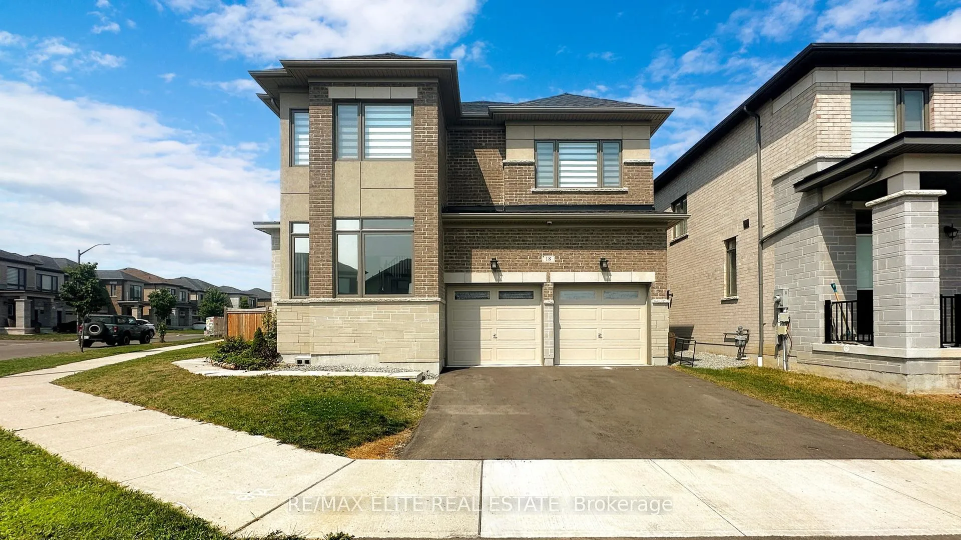 Photo 2 of 18 Marcel Brunelle Drive, Whitby, Rural Whitby — HOMEH
