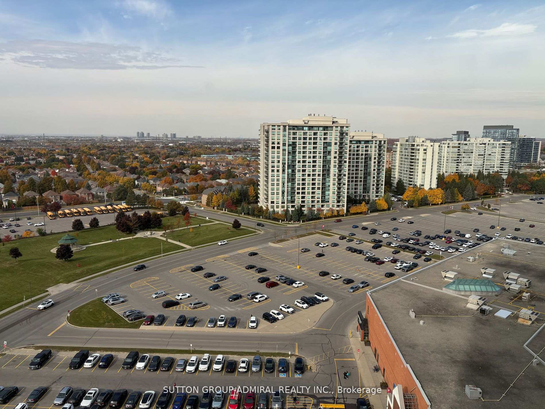 Photo 23 of Unit A1505, 30 Upper Mall Way, Vaughan, Brownridge — HOMEH