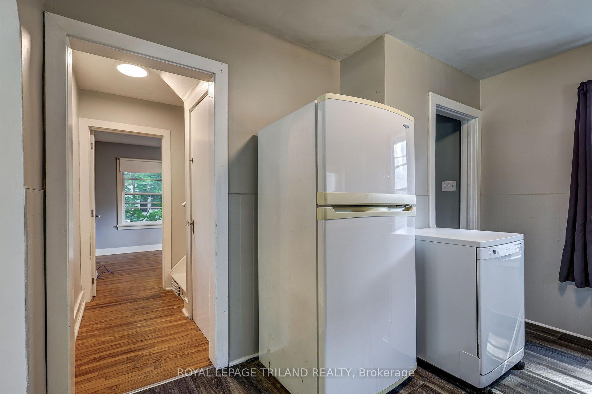 Photo 21 of 127 Hughes Street, St. Thomas — HOMEH