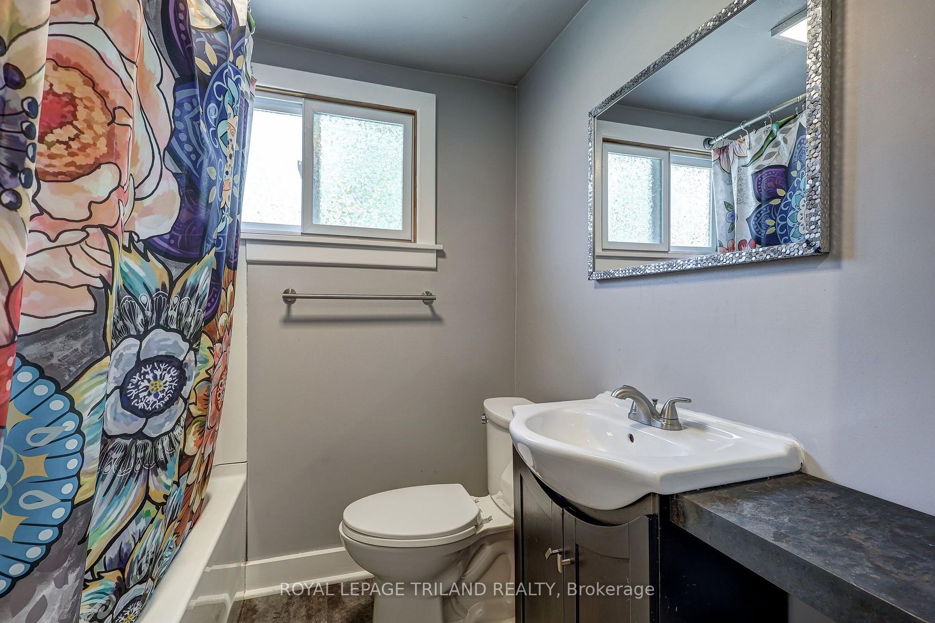 Photo 27 of 127 Hughes Street, St. Thomas — HOMEH
