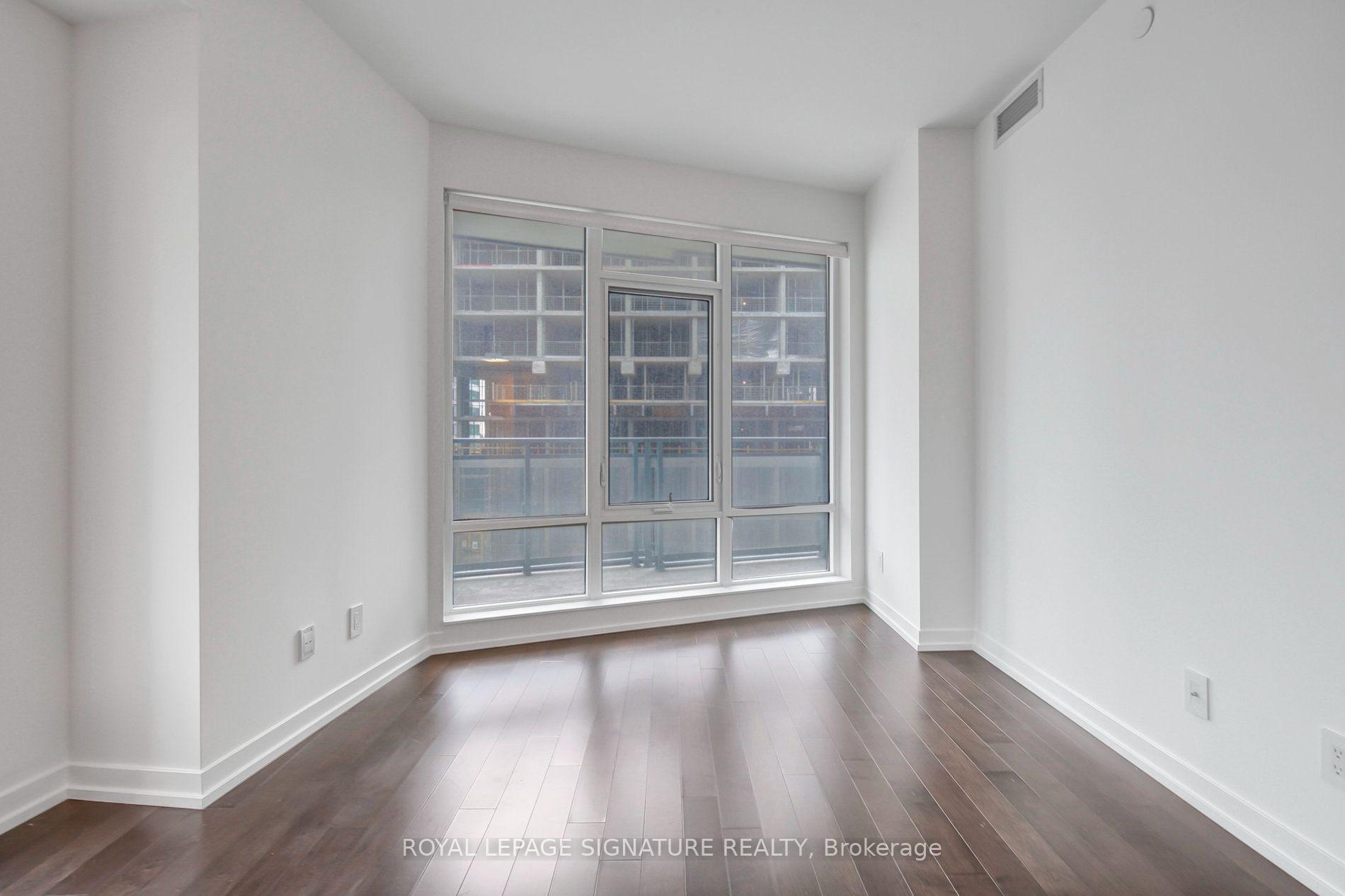 Photo 4 of Unit 1111, 21 Widmer Street, Toronto, Waterfront Communities — HOMEH