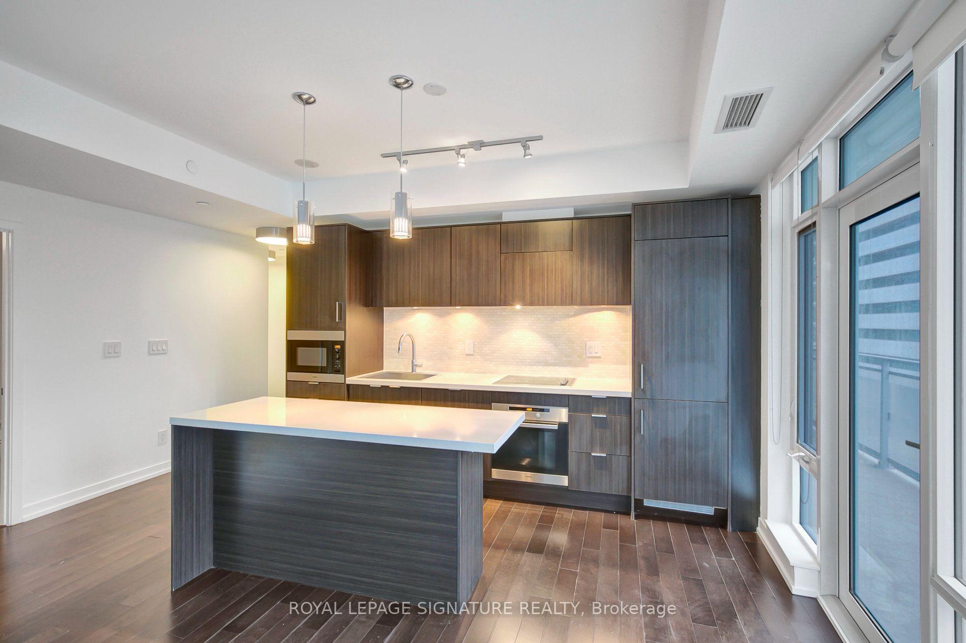 Photo 10 of Unit 1111, 21 Widmer Street, Toronto, Waterfront Communities — HOMEH