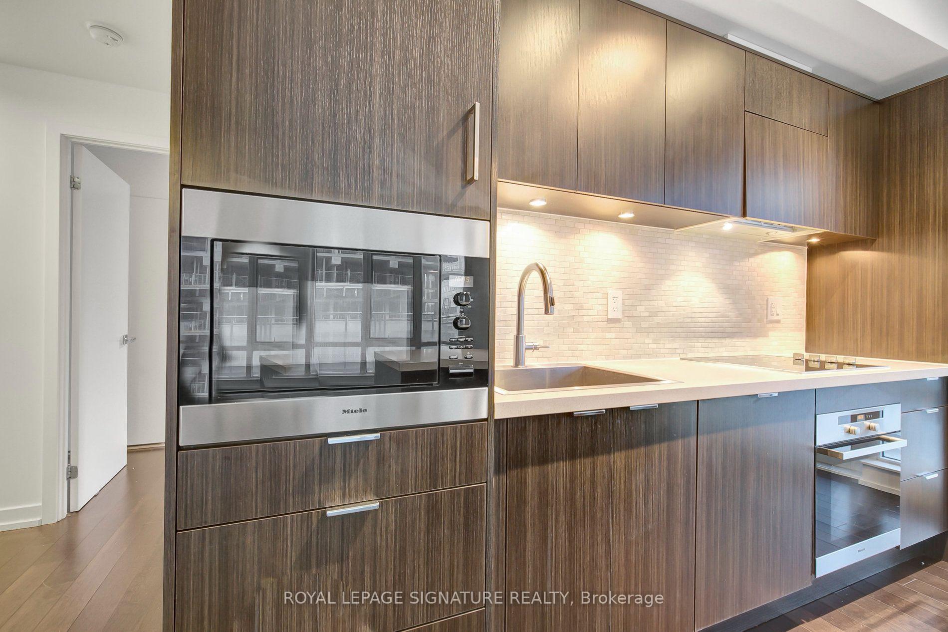 Photo 19 of Unit 1111, 21 Widmer Street, Toronto, Waterfront Communities — HOMEH