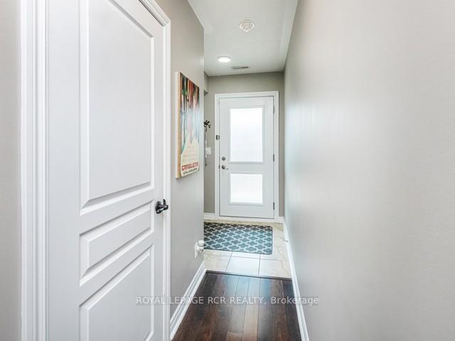 Photo 4 of Unit 302, 3 Brandy Lane Drive, Collingwood — HOMEH