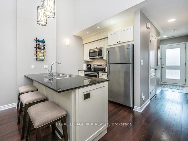 Photo 9 of Unit 302, 3 Brandy Lane Drive, Collingwood — HOMEH
