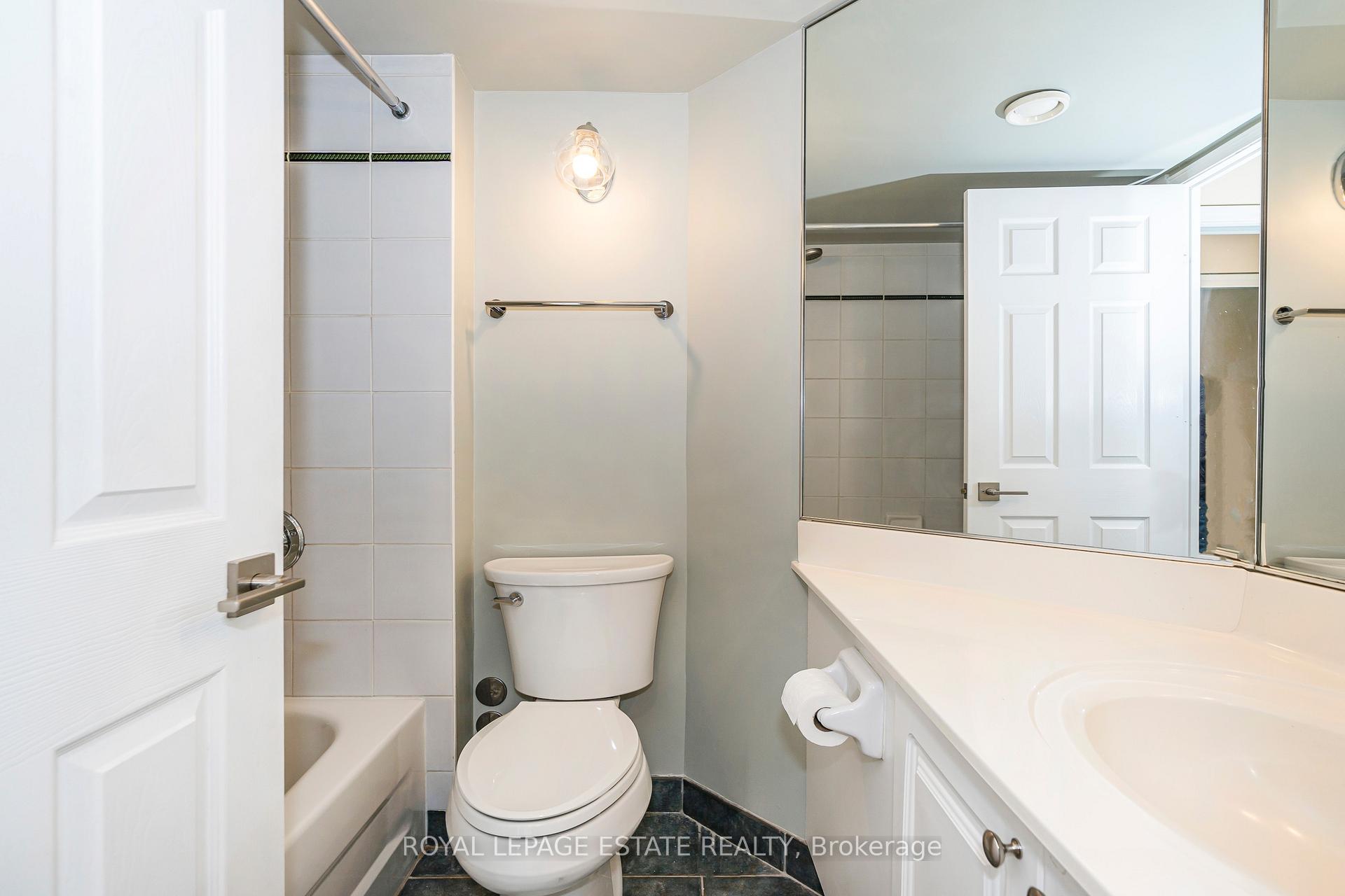 Photo 34 of Unit 515, 109 Front Street, Toronto, Moss Park — HOMEH