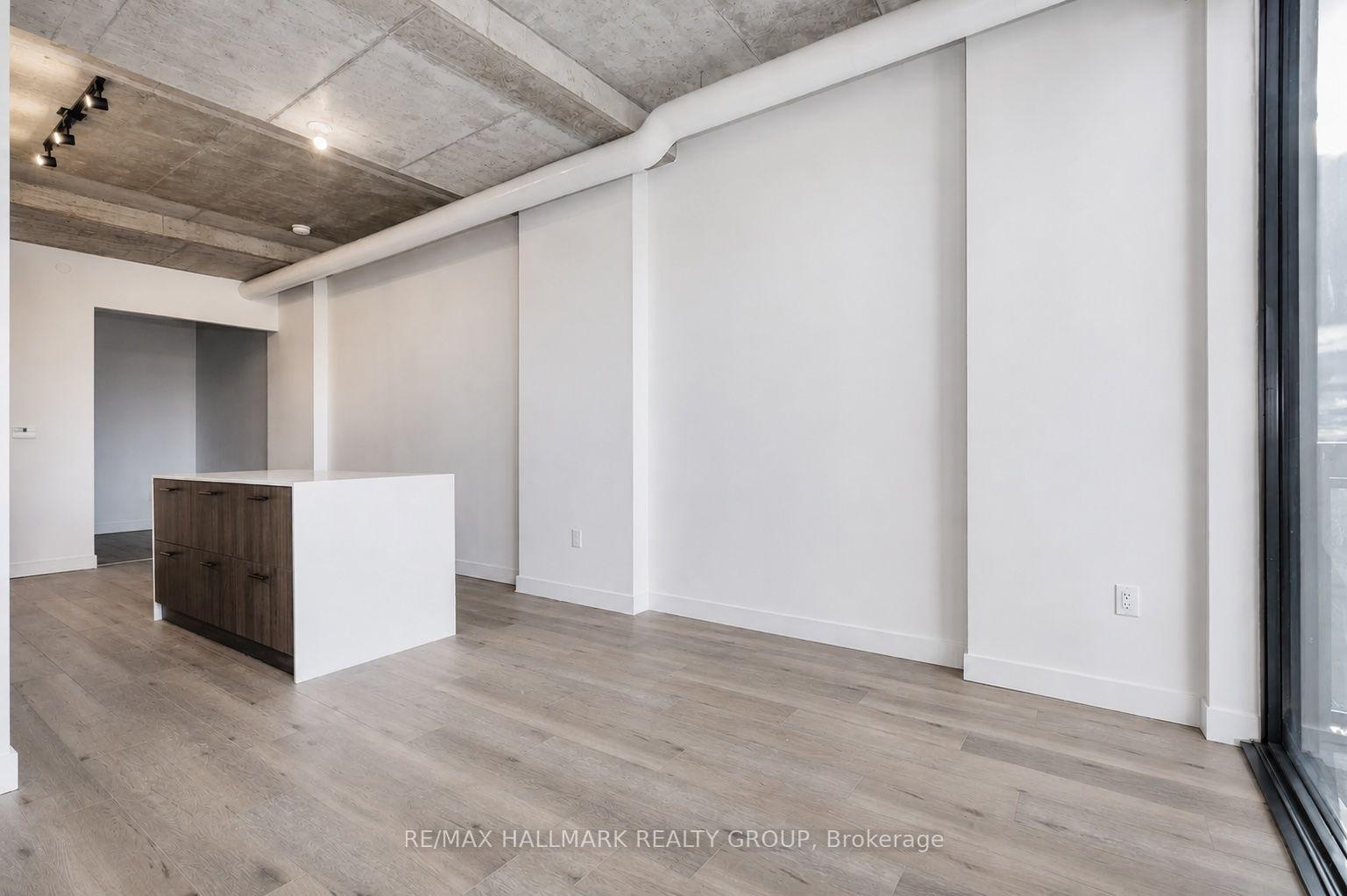 Photo 3 of Unit 713, 10 James Street, Ottawa, Ottawa Centre — HOMEH