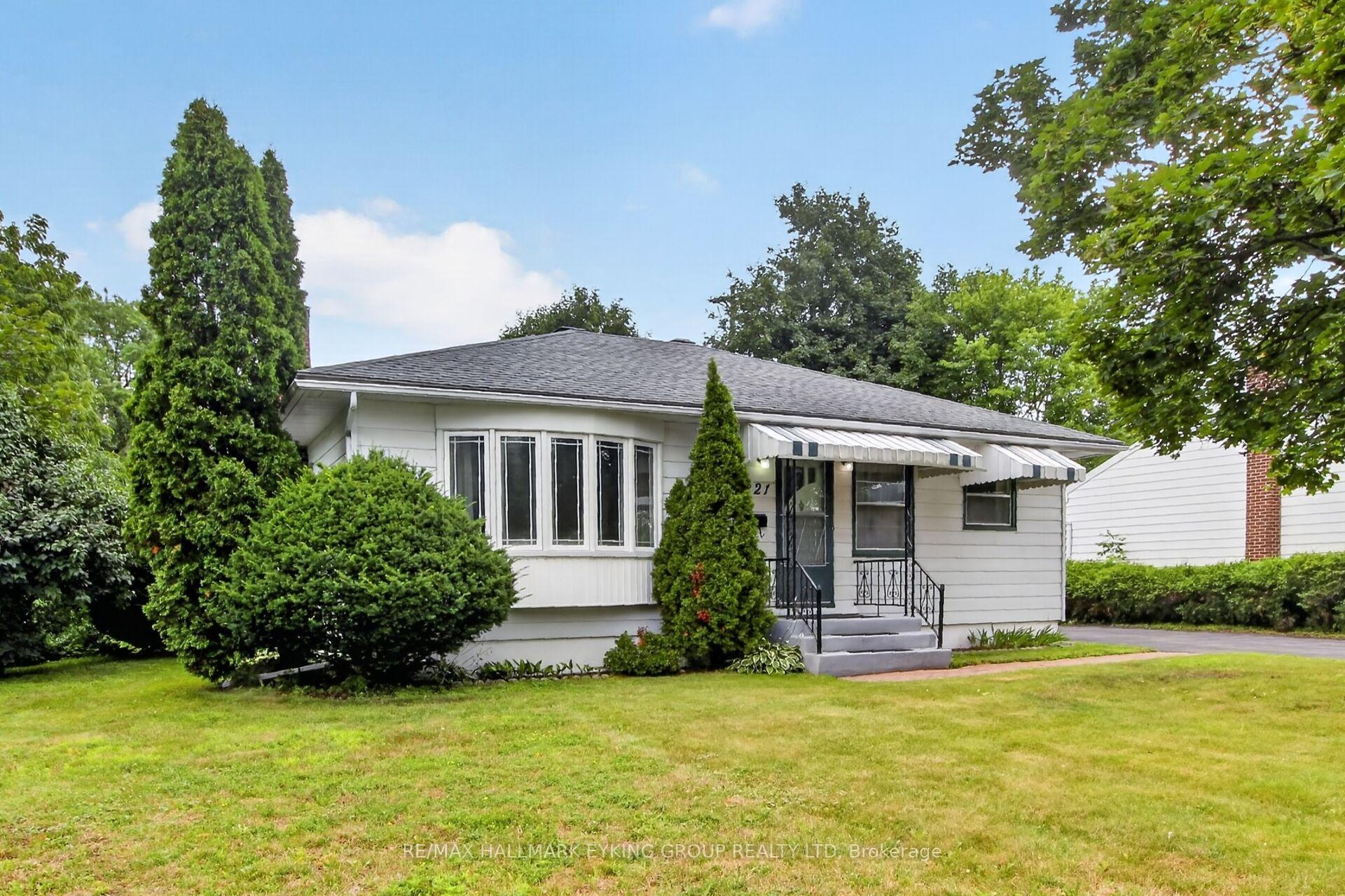Photo 3 of 1821 Haig Drive, Ottawa, Elmvale Acres — HOMEH