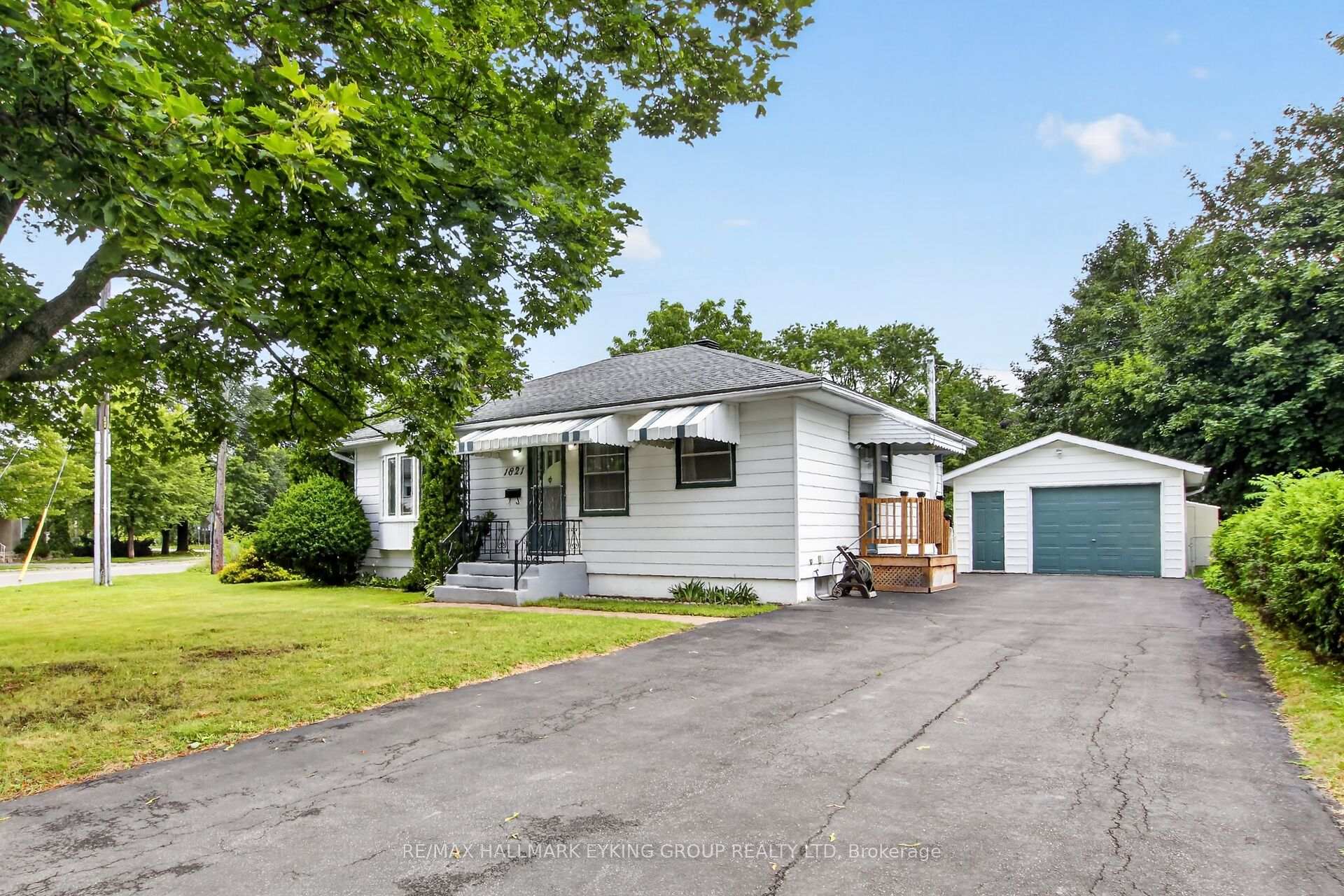 Photo 4 of 1821 Haig Drive, Ottawa, Elmvale Acres — HOMEH