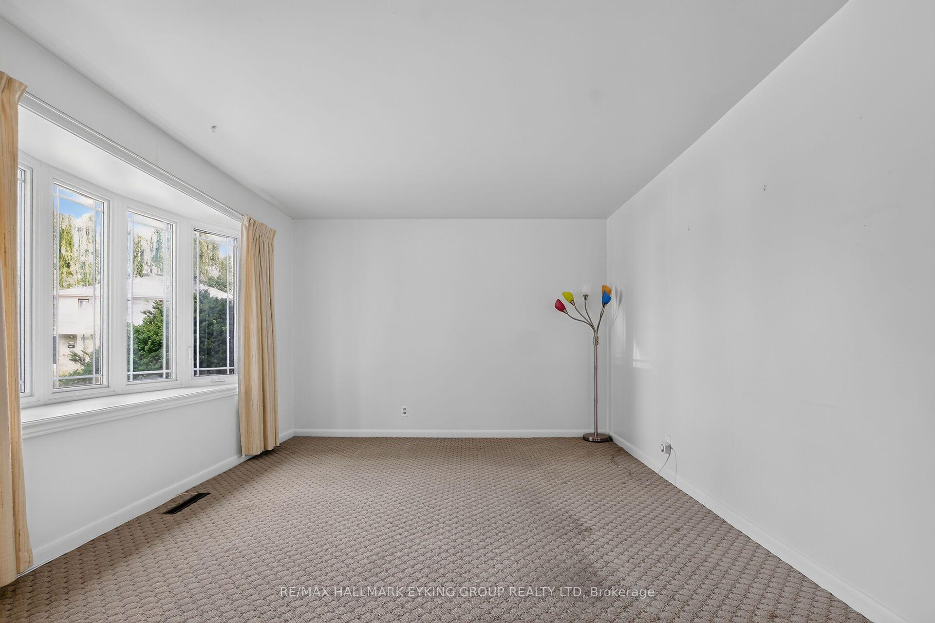 Photo 8 of 1821 Haig Drive, Ottawa, Elmvale Acres — HOMEH