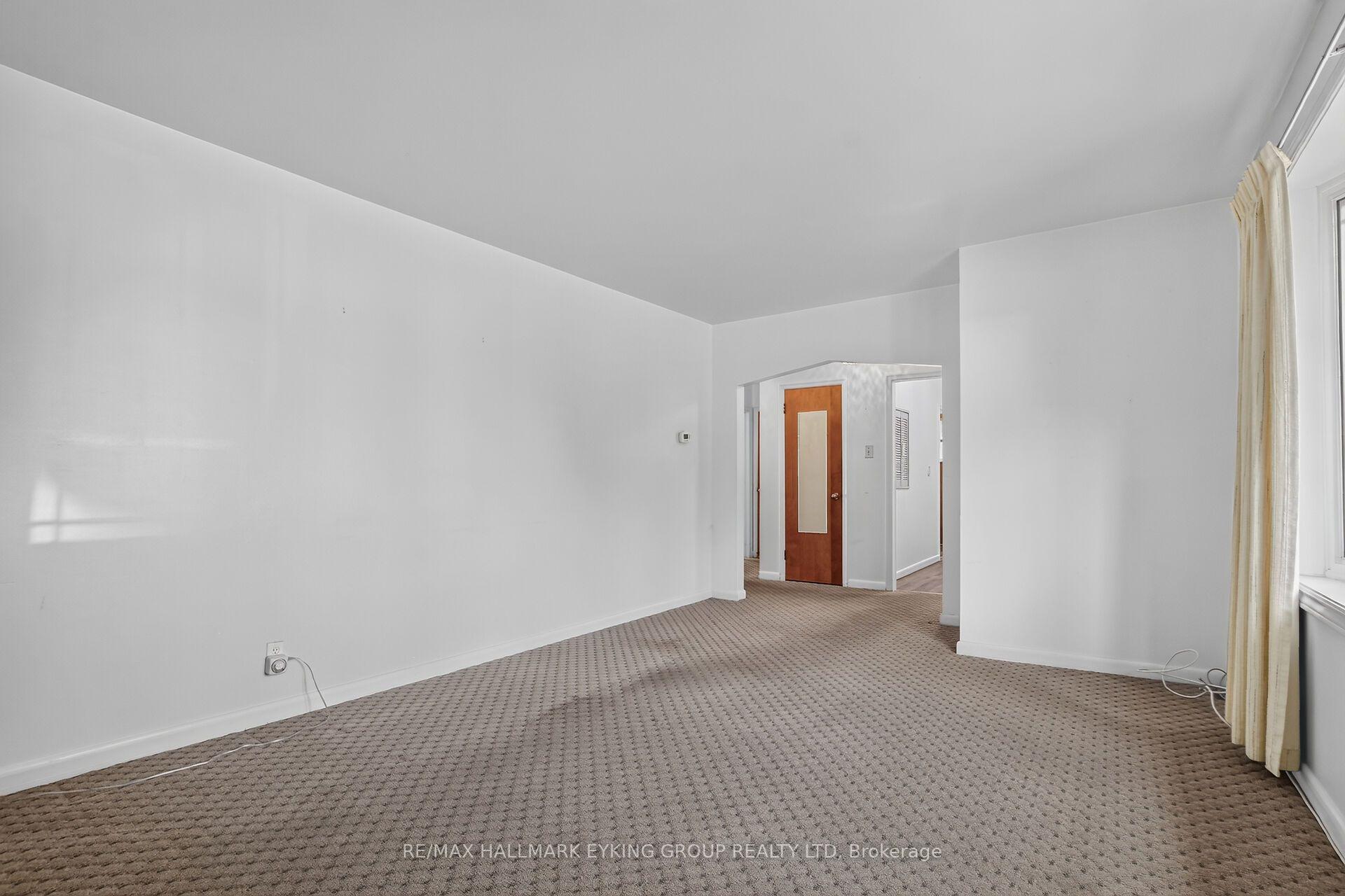 Photo 9 of 1821 Haig Drive, Ottawa, Elmvale Acres — HOMEH