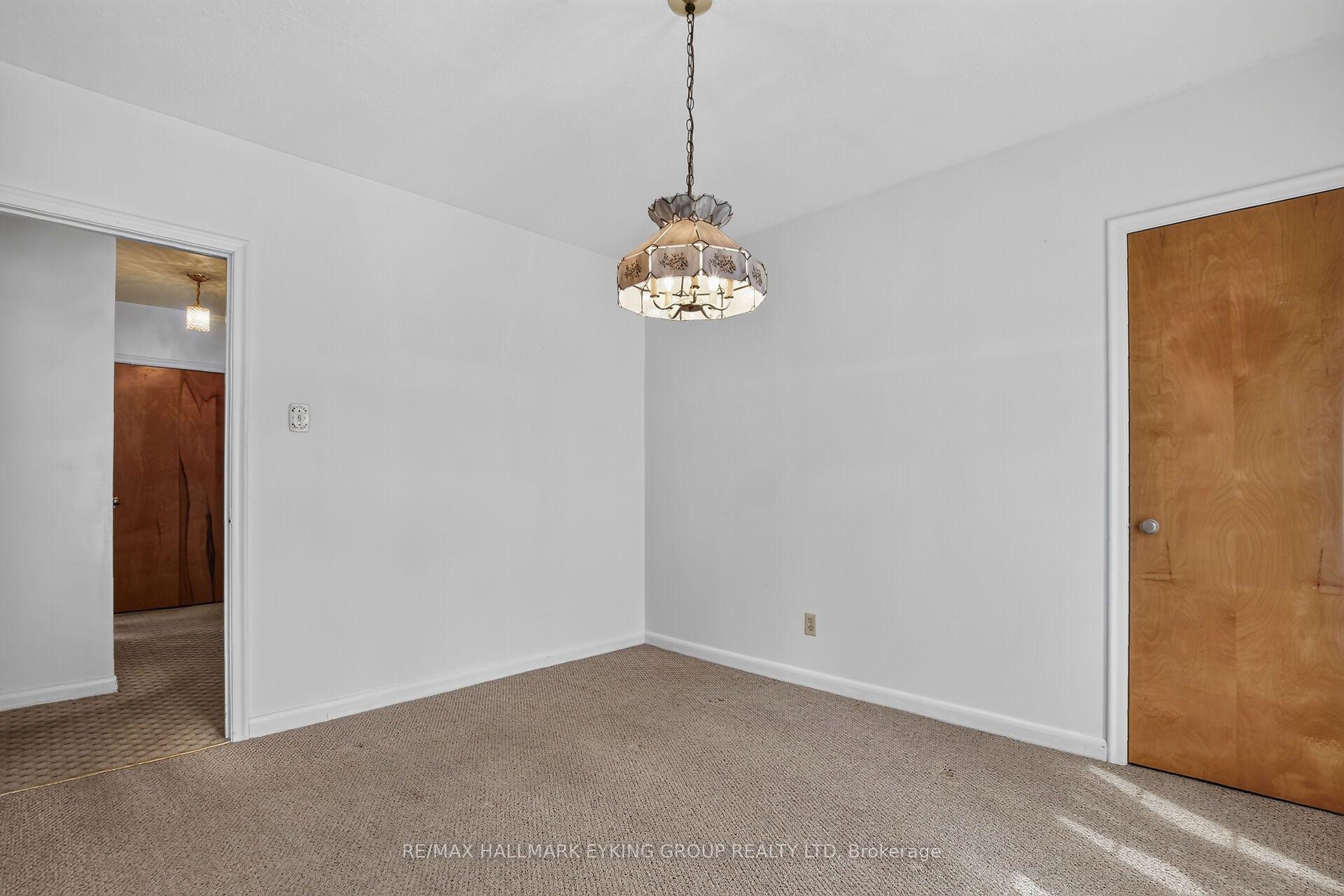 Photo 20 of 1821 Haig Drive, Ottawa, Elmvale Acres — HOMEH