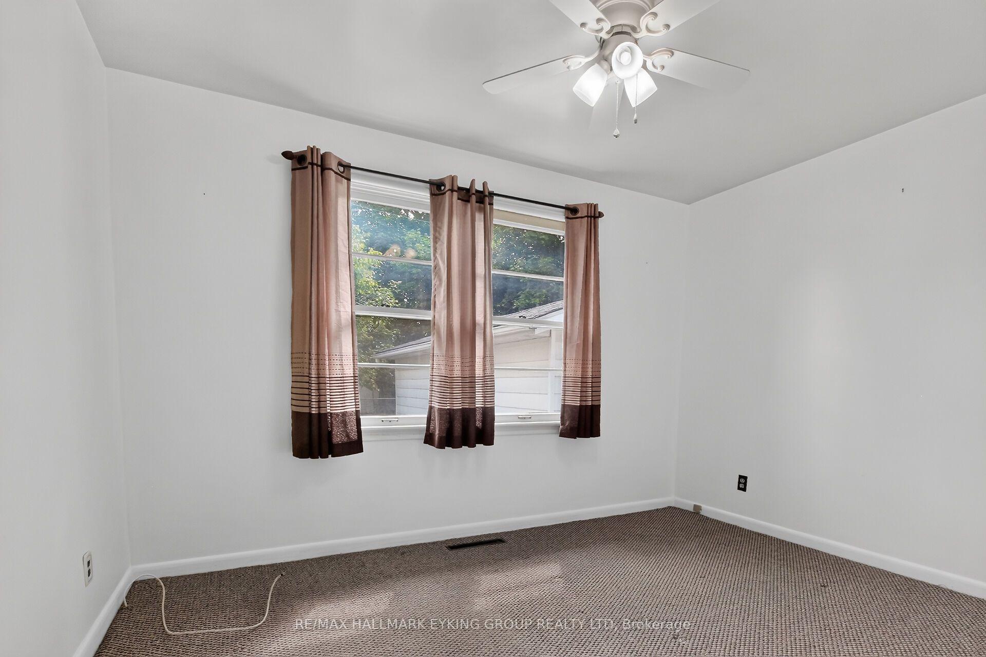 Photo 21 of 1821 Haig Drive, Ottawa, Elmvale Acres — HOMEH