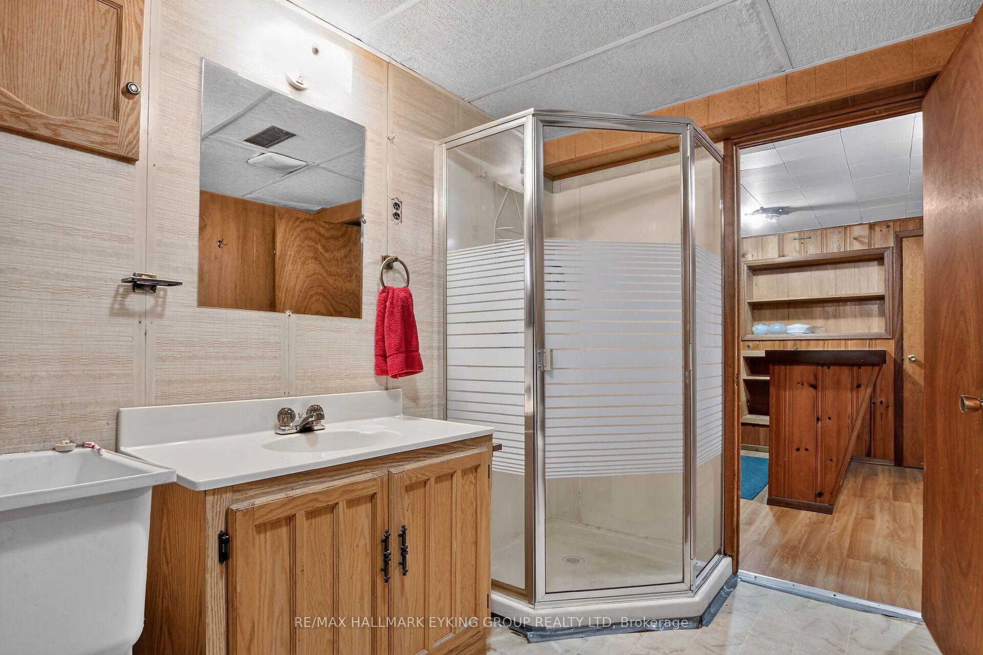 Photo 32 of 1821 Haig Drive, Ottawa, Elmvale Acres — HOMEH