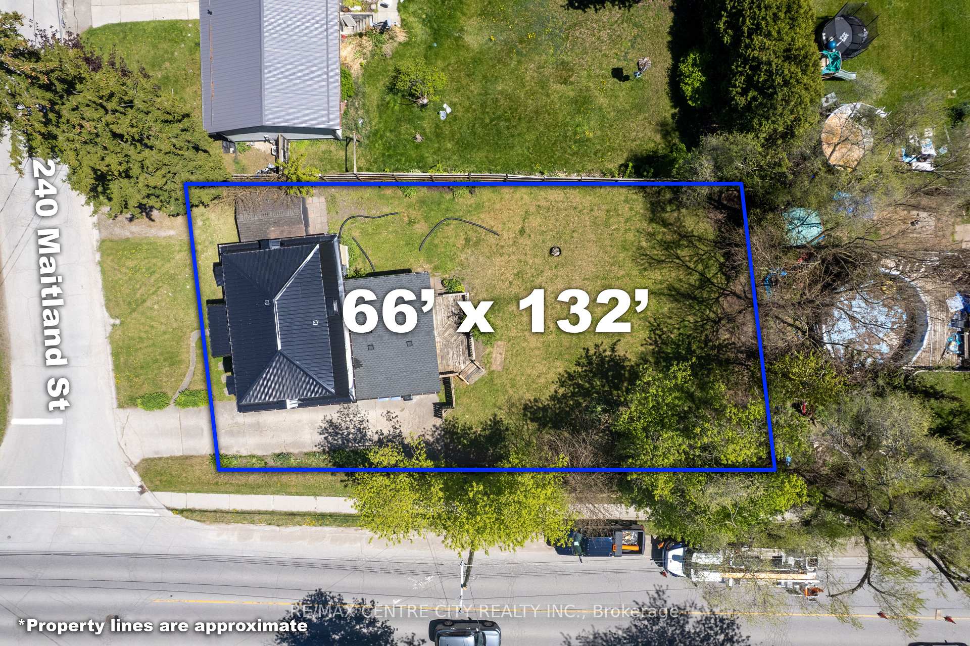 Photo 2 of 240 Maitland Street, Strathroy-Caradoc, NW — HOMEH