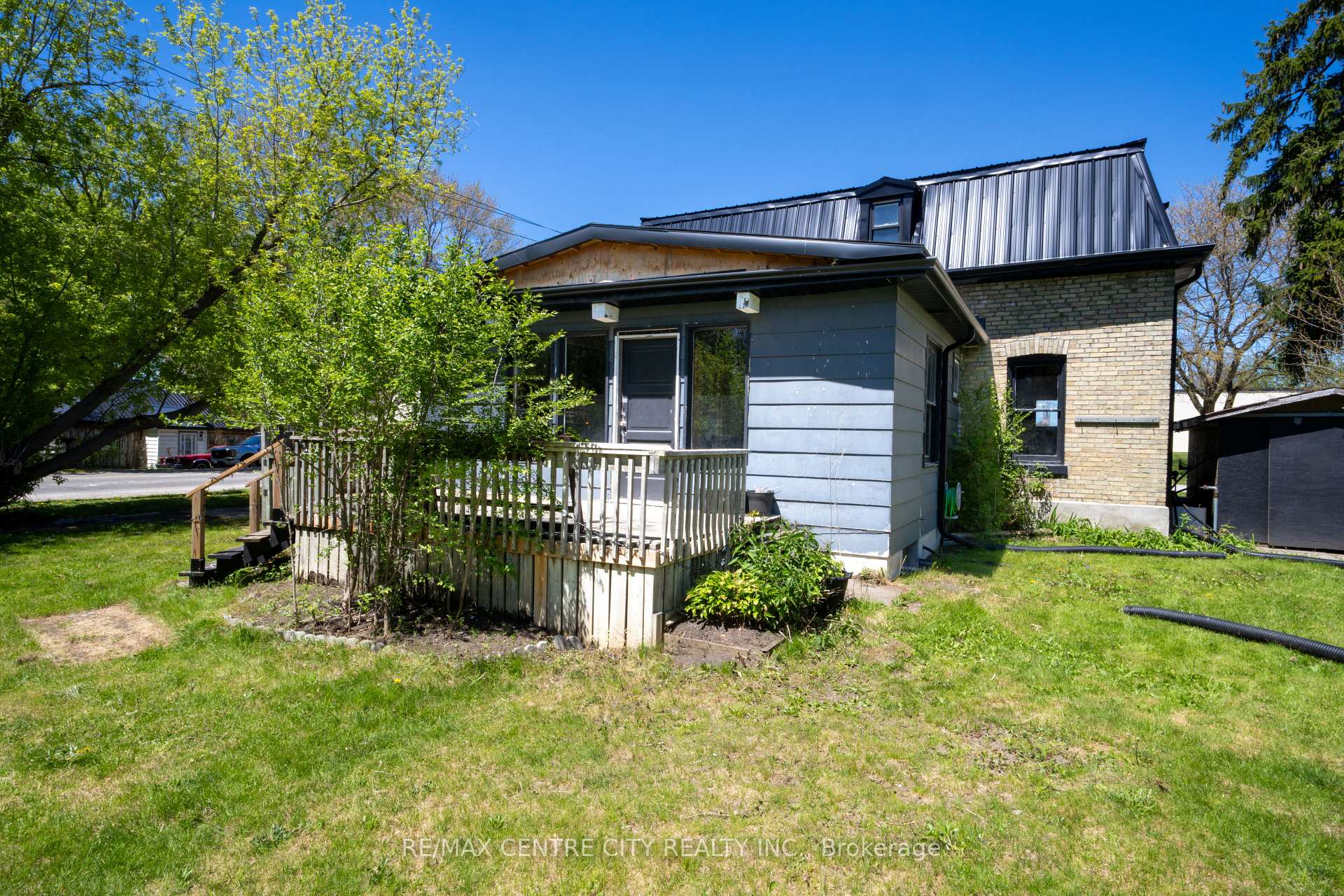 Photo 18 of 240 Maitland Street, Strathroy-Caradoc, NW — HOMEH