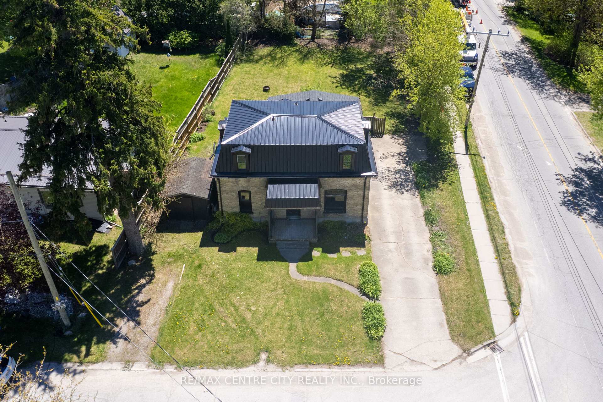 Photo 21 of 240 Maitland Street, Strathroy-Caradoc, NW — HOMEH
