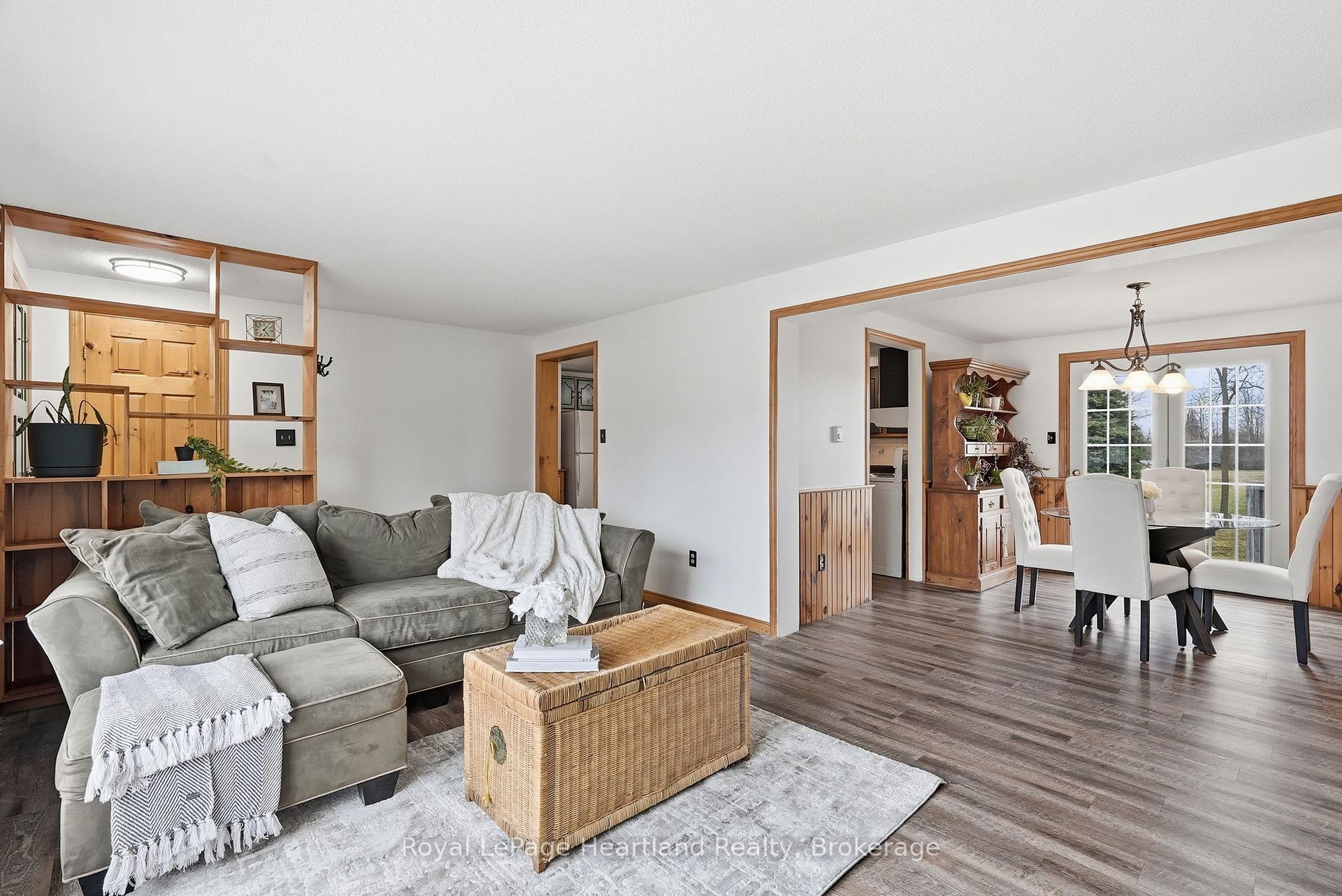 Photo 12 of 284 Manor Road, North Huron, Wingham — HOMEH