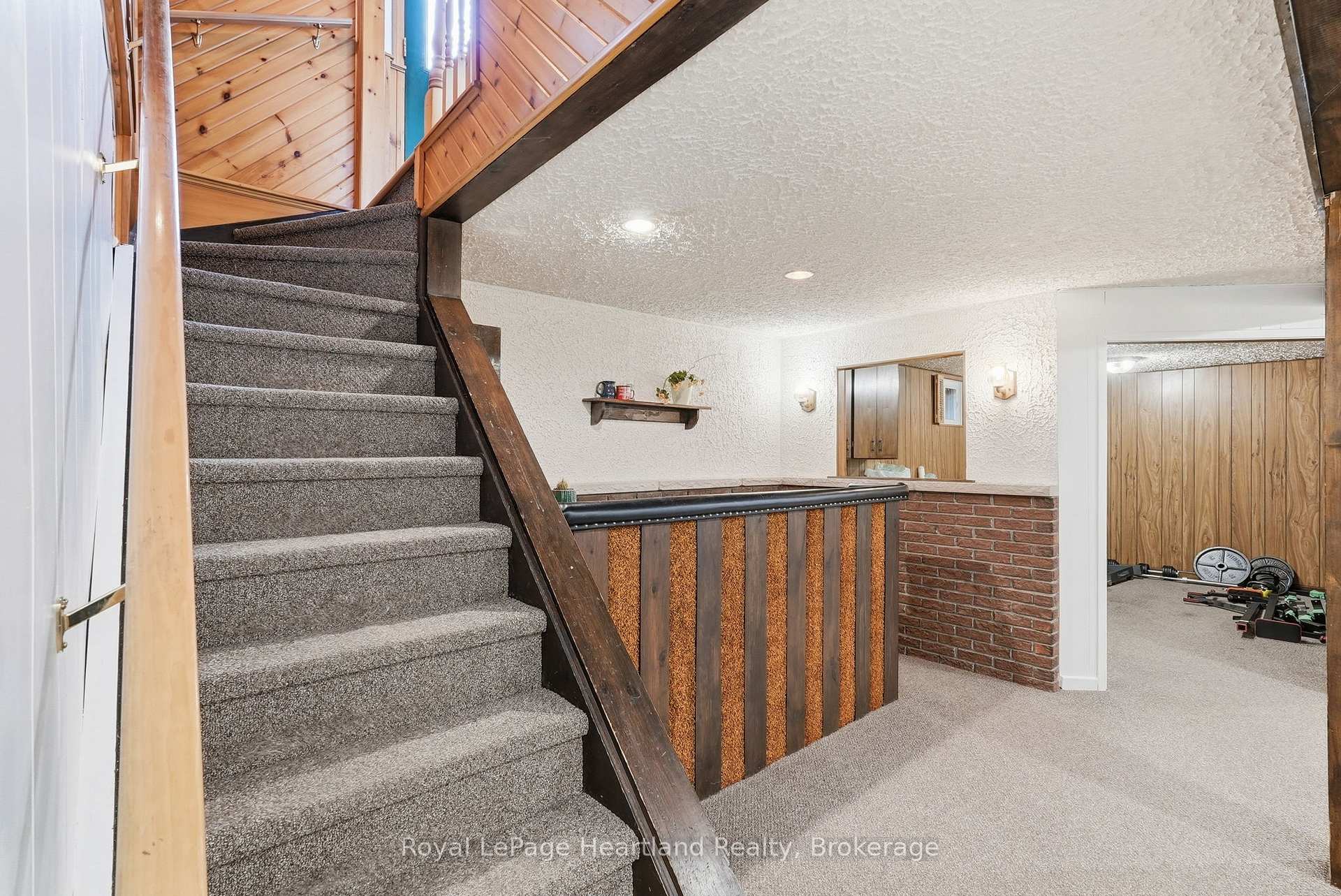 Photo 26 of 284 Manor Road, North Huron, Wingham — HOMEH