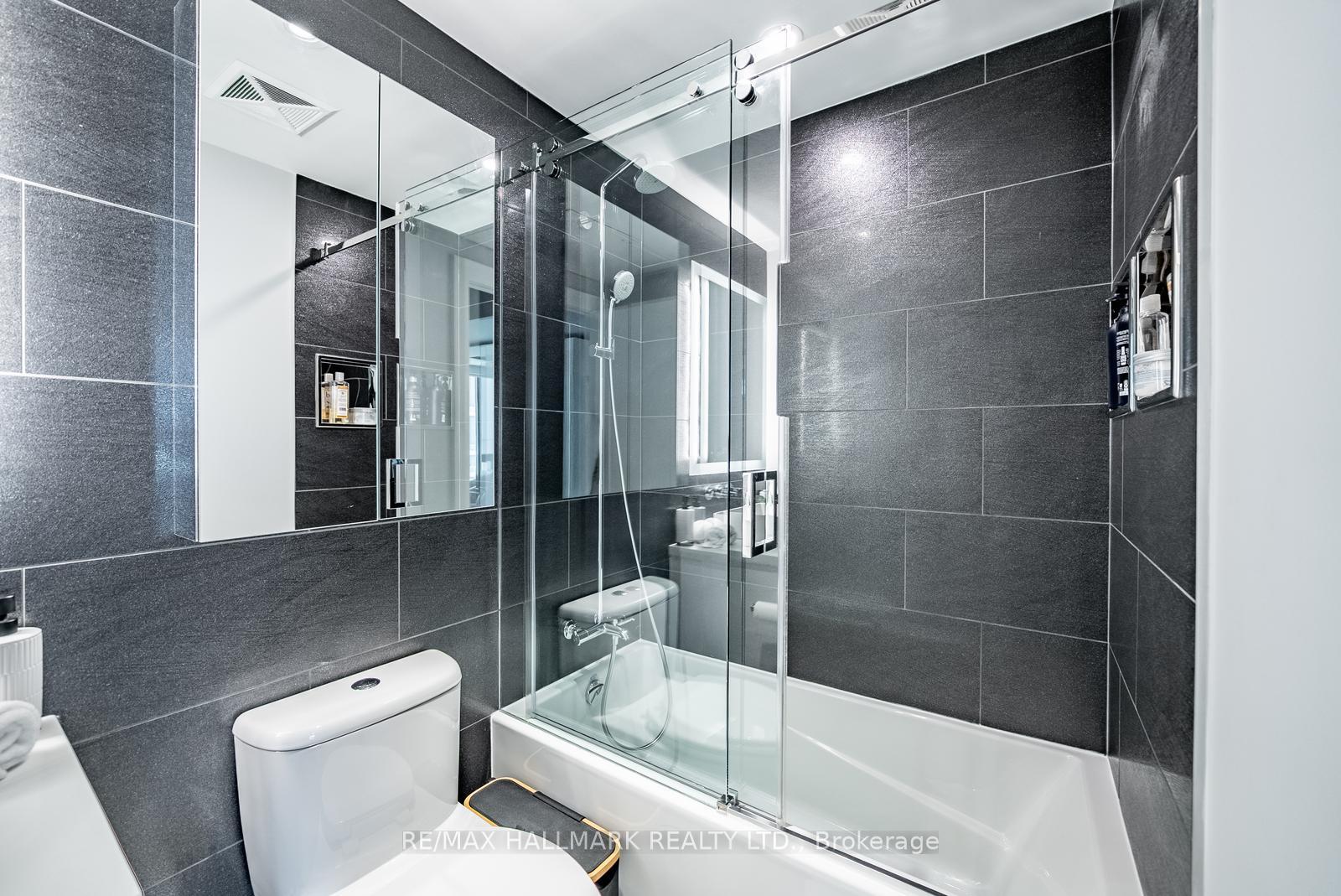 Photo 29 of Unit 301, 118 Merchants' Wharf, Toronto, Waterfront Communities — HOMEH