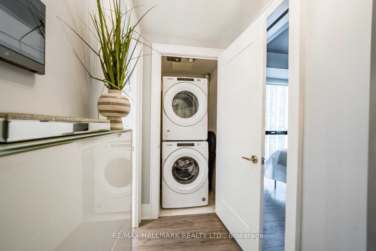 Photo 36 of Unit 301, 118 Merchants' Wharf, Toronto, Waterfront Communities — HOMEH