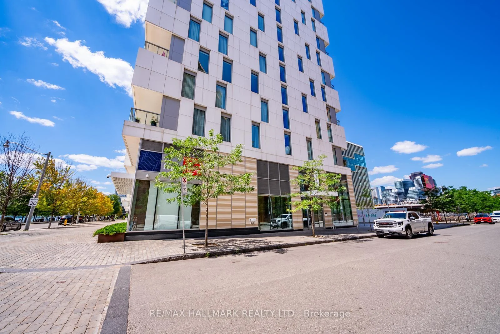 Photo 8 of Unit 301, 118 Merchants' Wharf, Toronto, Waterfront Communities — HOMEH