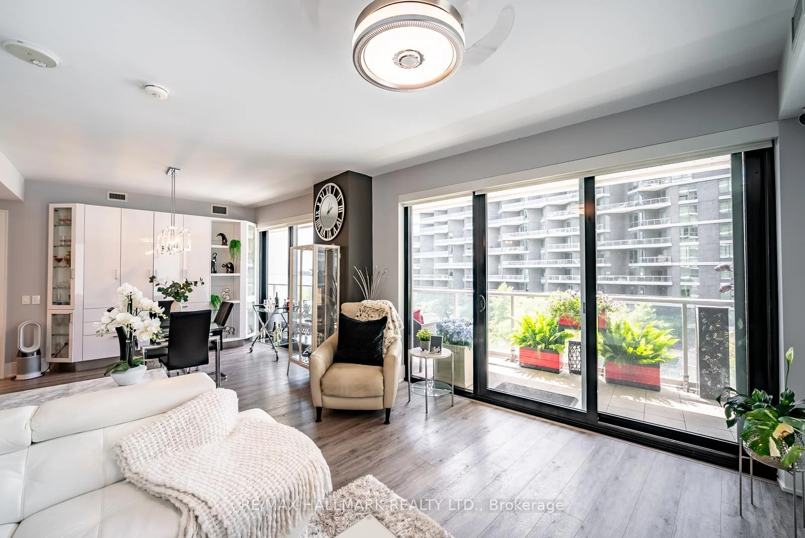 Photo 20 of Unit 301, 118 Merchants' Wharf, Toronto, Waterfront Communities — HOMEH