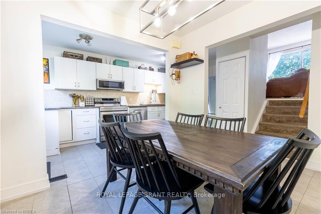 Photo 4 of Unit E5, 500 Stone Church Road W, Hamilton, Gilkson — HOMEH