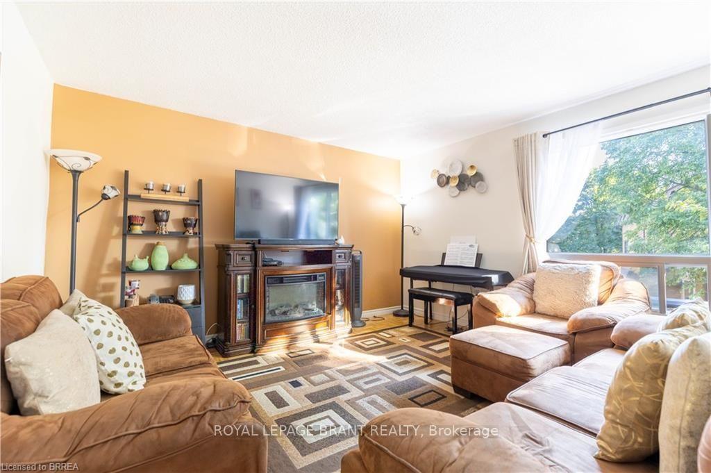Photo 8 of Unit E5, 500 Stone Church Road W, Hamilton, Gilkson — HOMEH
