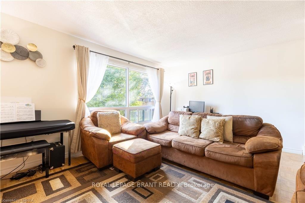 Photo 9 of Unit E5, 500 Stone Church Road W, Hamilton, Gilkson — HOMEH