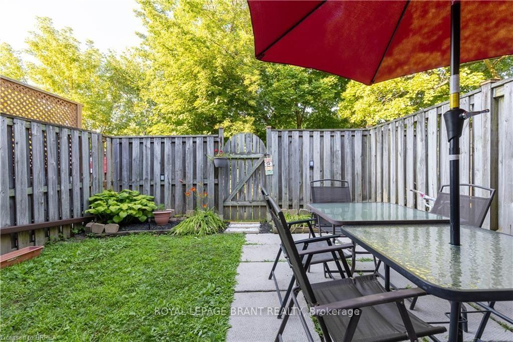 Photo 20 of Unit E5, 500 Stone Church Road W, Hamilton, Gilkson — HOMEH