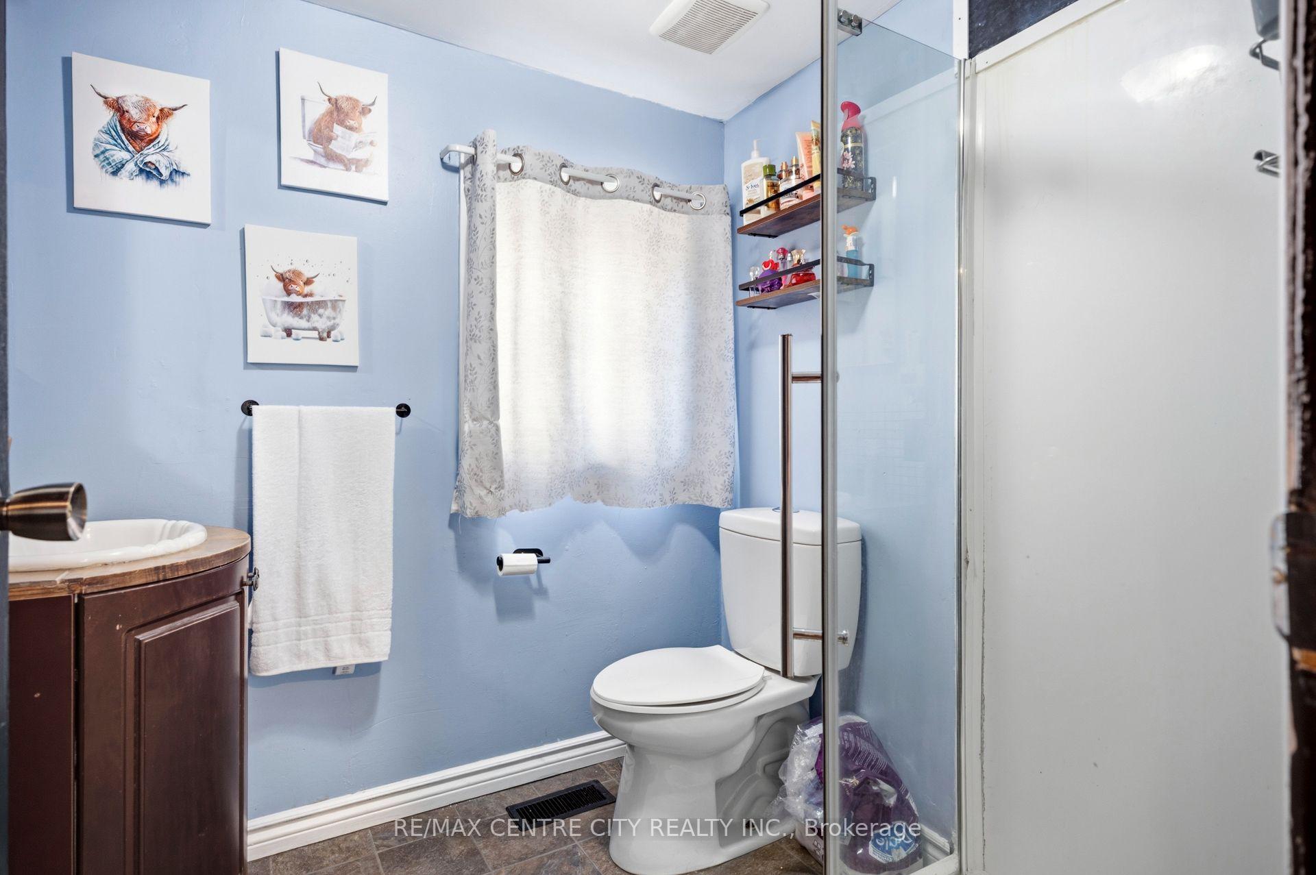 Photo 14 of 56 Mitchell Street, St. Thomas — HOMEH