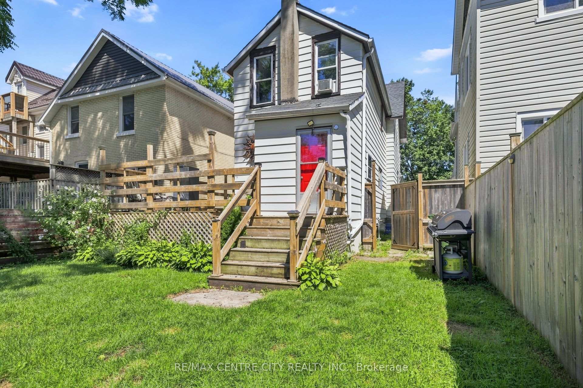 Photo 23 of 56 Mitchell Street, St. Thomas — HOMEH