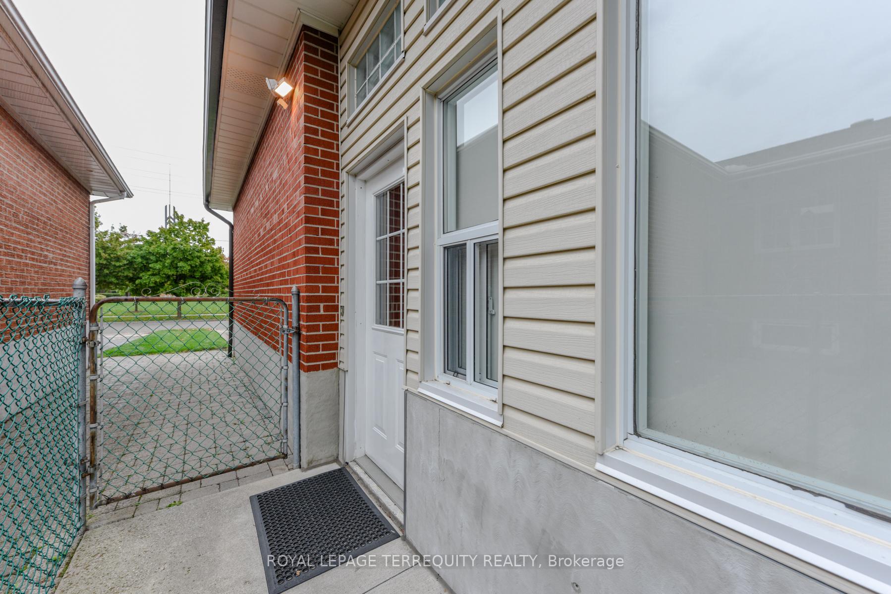 Photo 6 of 94 Melbert Road, Etobicoke, Eringate-Centennial-West Deane — HOMEH