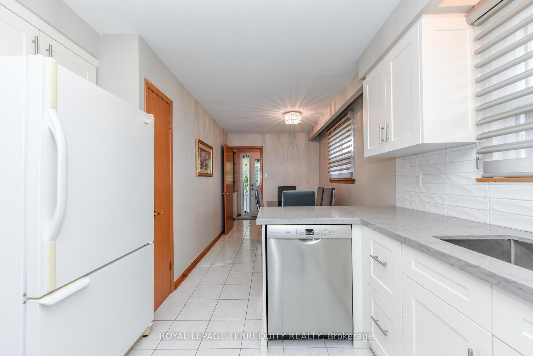 Photo 13 of 94 Melbert Road, Etobicoke, Eringate-Centennial-West Deane — HOMEH