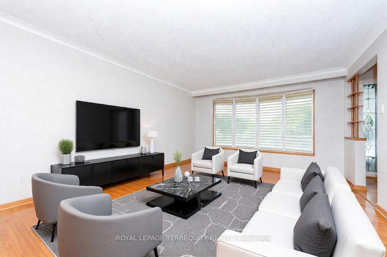 Photo 17 of 94 Melbert Road, Etobicoke, Eringate-Centennial-West Deane — HOMEH
