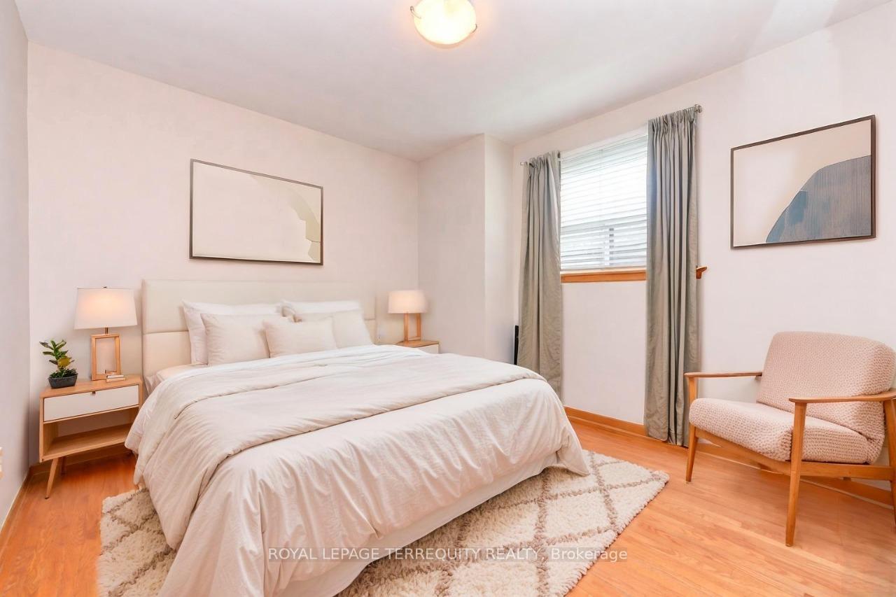 Photo 20 of 94 Melbert Road, Etobicoke, Eringate-Centennial-West Deane — HOMEH