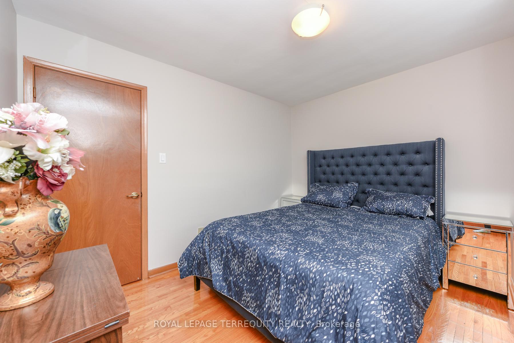 Photo 21 of 94 Melbert Road, Etobicoke, Eringate-Centennial-West Deane — HOMEH