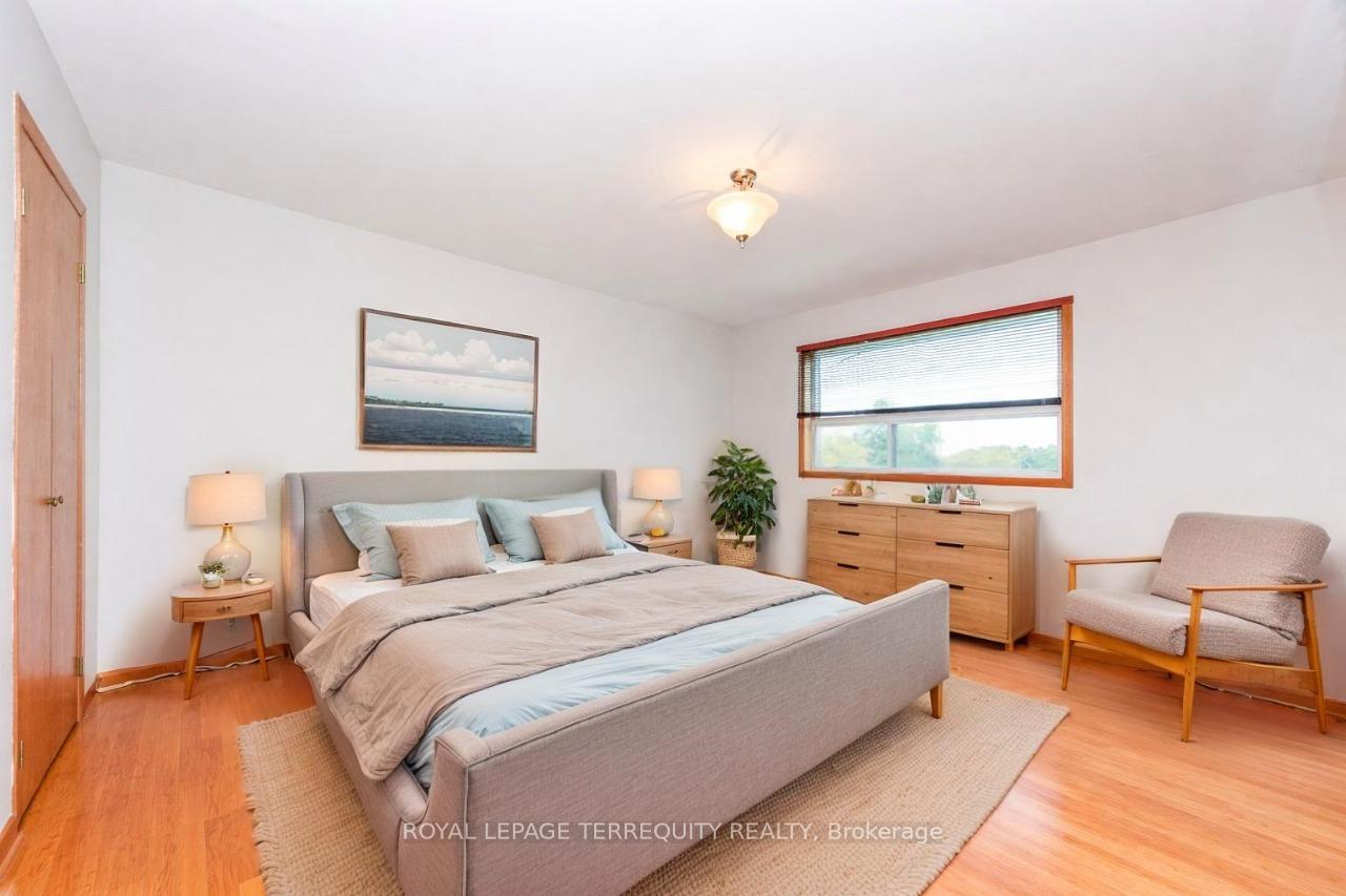 Photo 33 of 94 Melbert Road, Etobicoke, Eringate-Centennial-West Deane — HOMEH