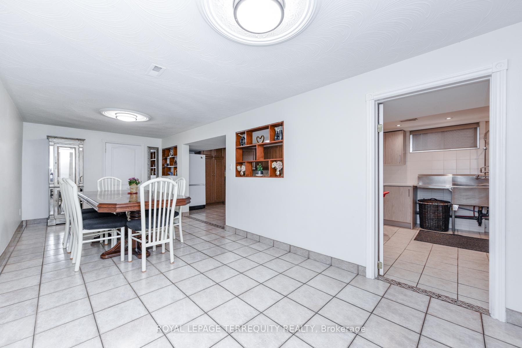 Photo 45 of 94 Melbert Road, Etobicoke, Eringate-Centennial-West Deane — HOMEH