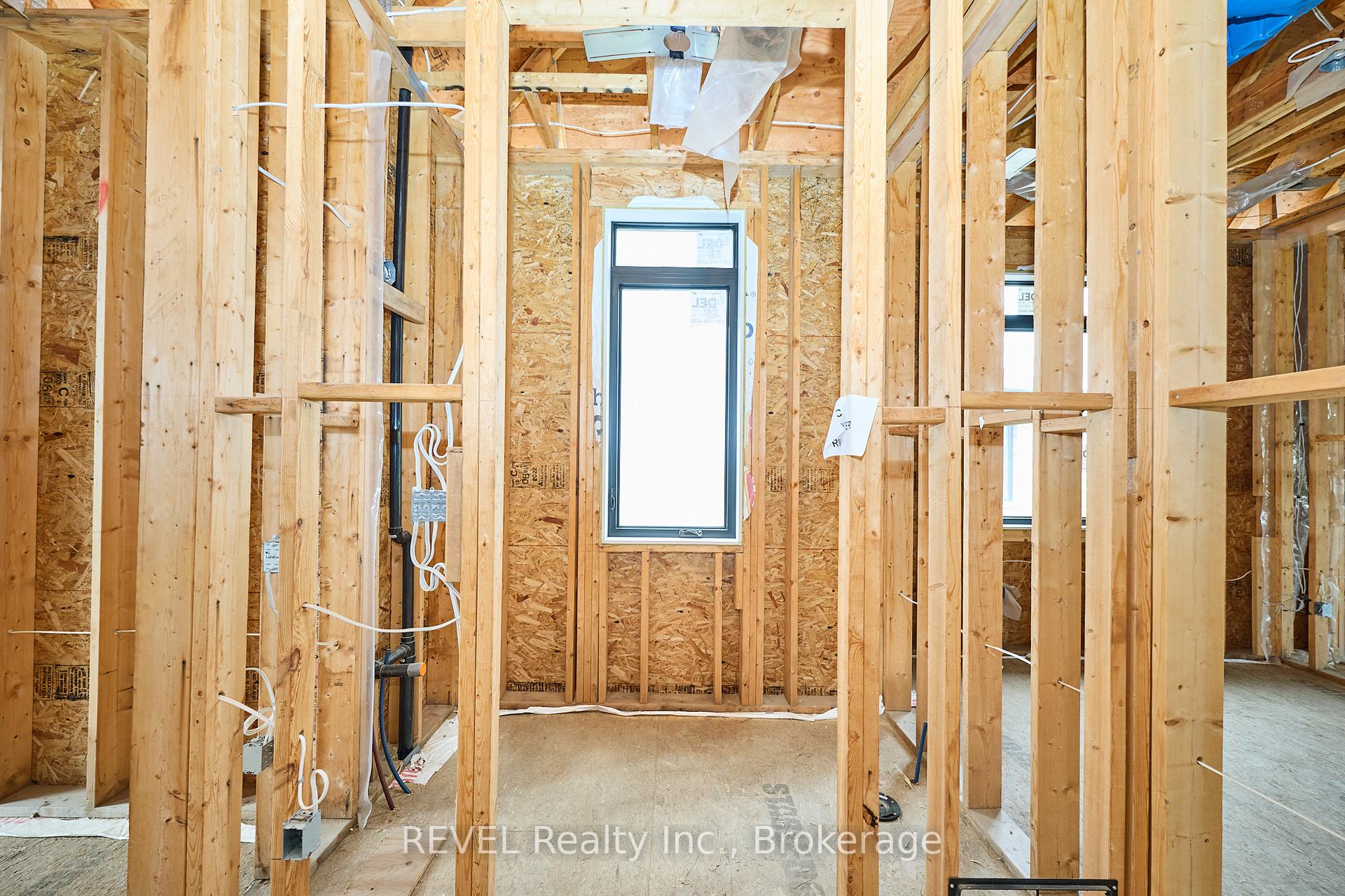 Photo 17 of 62 Bergenstein Crescent, Pelham, Fonthill — HOMEH