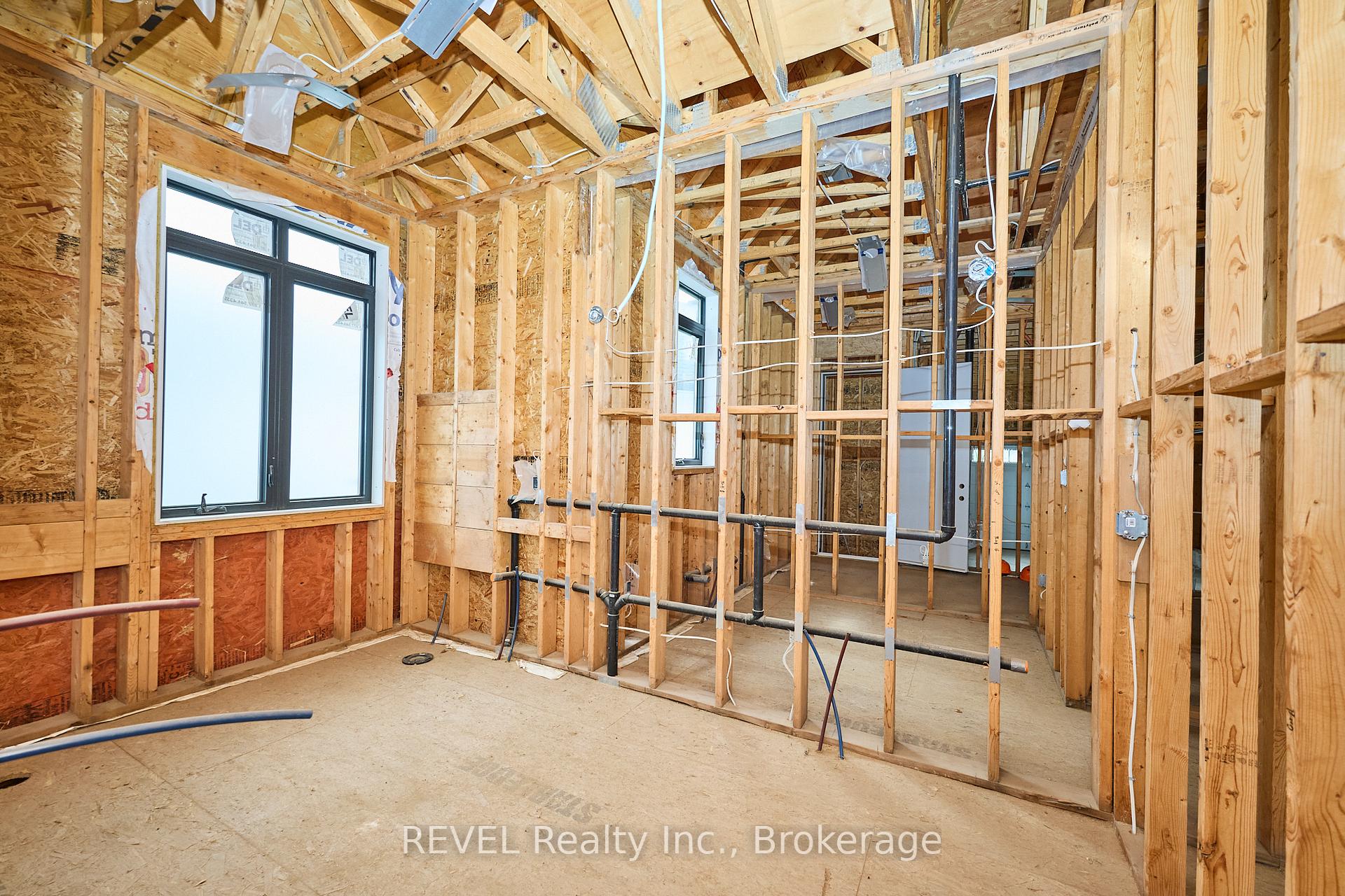 Photo 25 of 62 Bergenstein Crescent, Pelham, Fonthill — HOMEH