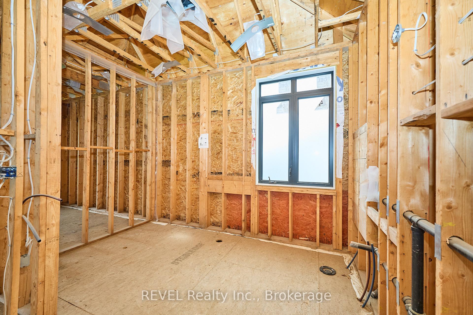 Photo 26 of 62 Bergenstein Crescent, Pelham, Fonthill — HOMEH