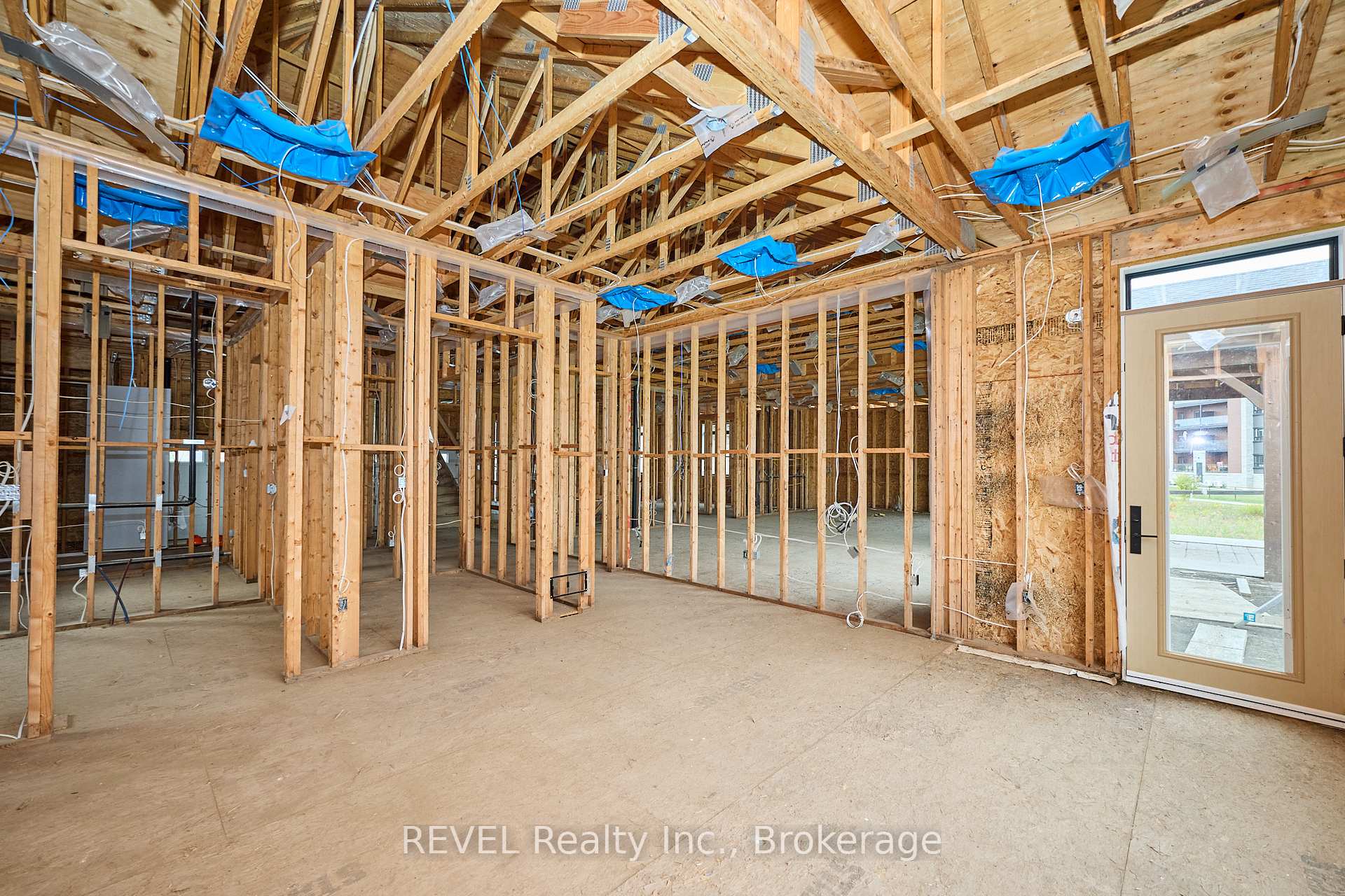 Photo 28 of 62 Bergenstein Crescent, Pelham, Fonthill — HOMEH