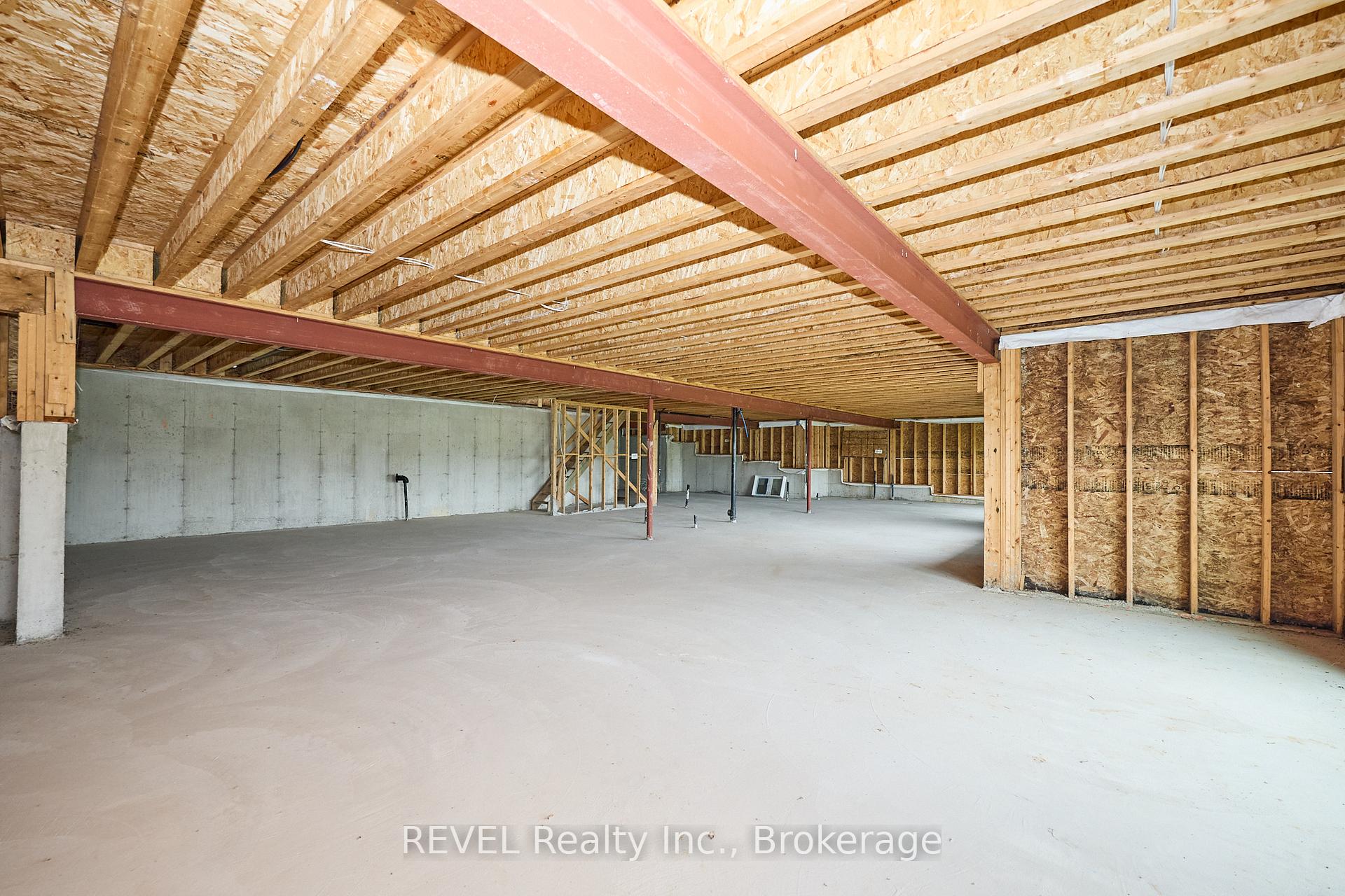 Photo 36 of 62 Bergenstein Crescent, Pelham, Fonthill — HOMEH