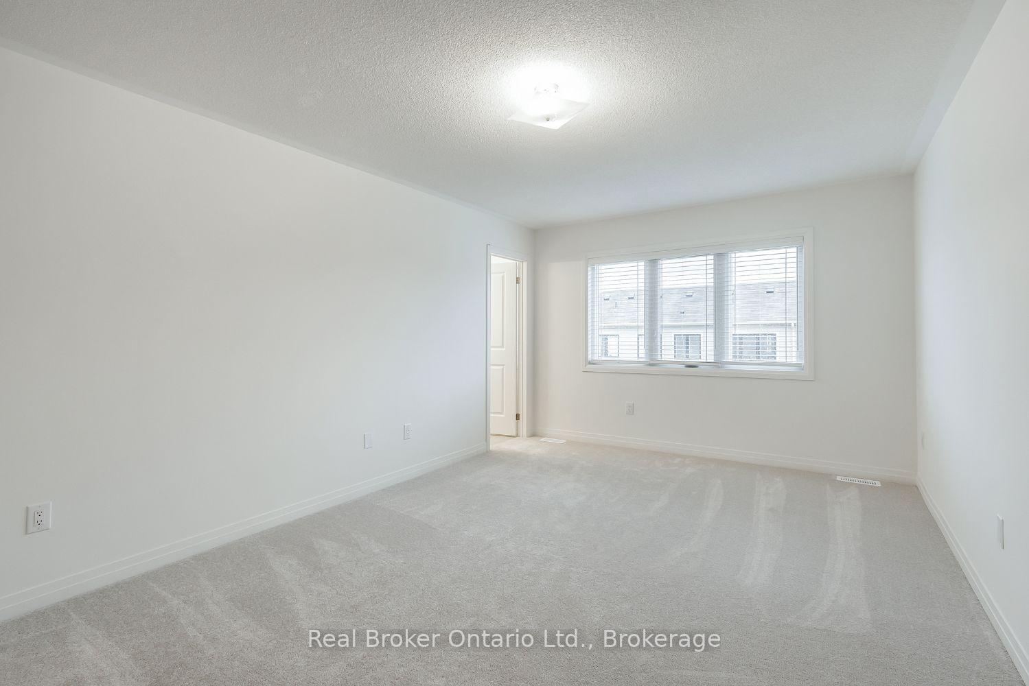 Photo 15 of Unit 267, 79 Caspian Square, Clarington, Bowmanville — HOMEH