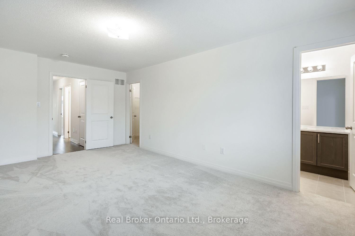 Photo 17 of Unit 267, 79 Caspian Square, Clarington, Bowmanville — HOMEH
